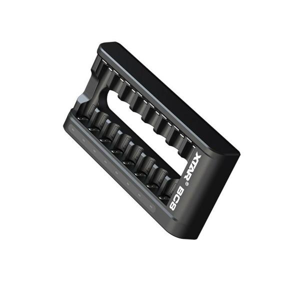 Carregador de pilhas Xtar BC8