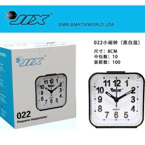 Pequeno despertador 022