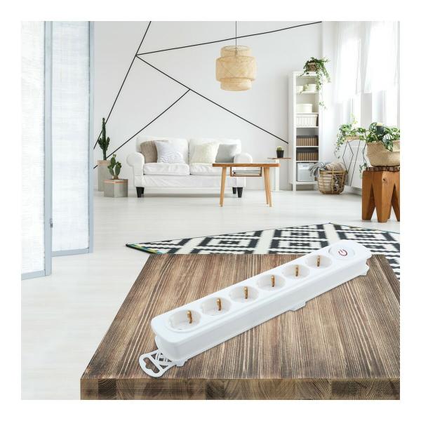 Extensão com 6 Tomadas com Interruptor TM Electron 3680 W