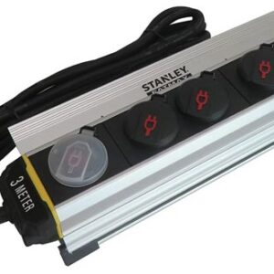 Extensão Quadrupla IP44 c/ Tampas Protecção (3 mts) - STANLEY